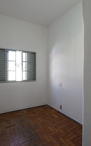 Casa de condomínio para alugar com 65m², 2 quartos e sem vagaQuarto 1