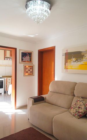 Casa à venda com 300m², 5 quartos e 2 vagasSala 2