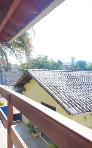 Casa à venda com 300m², 5 quartos e 2 vagasvaranda da suite