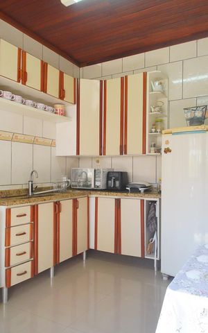 Casa à venda com 300m², 5 quartos e 2 vagasCozinha