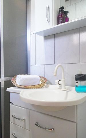 Casa à venda com 300m², 5 quartos e 2 vagasBanheiro 2