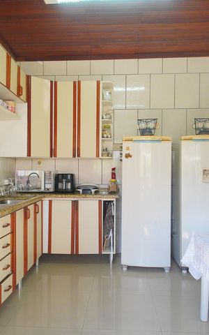 Casa à venda com 300m², 5 quartos e 2 vagasCozinha