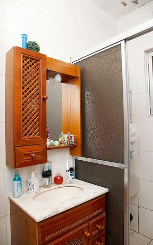 Apartamento à venda com 60m², 2 quartos e sem vagaBanheiro
