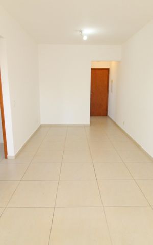 Apartamento para alugar com 70m², 2 quartos e 1 vagaSala