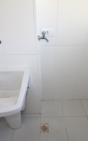 Apartamento para alugar com 70m², 2 quartos e 1 vagaÁrea de Serviço