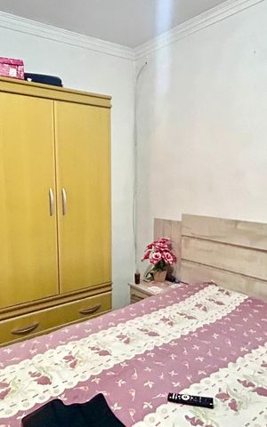 Casa à venda com 300m², 3 quartos e sem vaga Casa à venda com 300m², 3 quartos e sem vagaQuarto 1