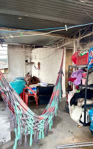 Casa à venda com 300m², 3 quartos e sem vaga Casa à venda com 300m², 3 quartos e sem vagaQuintal