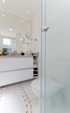 Apartamento à venda com 139m², 3 quartos e 2 vagas Apartamento à venda com 139m², 3 quartos e 2 vagasBanheiro da suíte 3