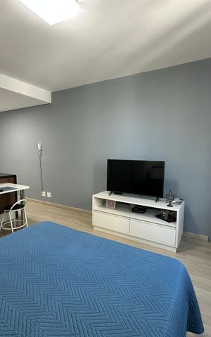 Apartamento à venda com 26m², 1 quarto e 1 vaga Apartamento à venda com 26m², 1 quarto e 1 vagaSala/Quarto