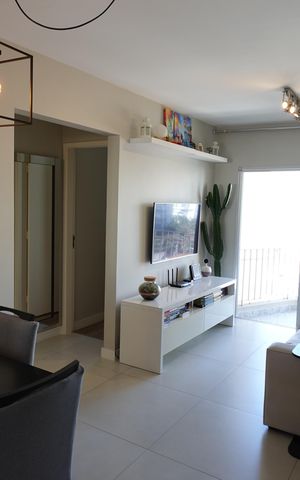 Apartamento à venda com 55m², 2 quartos e 1 vaga Apartamento à venda com 55m², 2 quartos e 1 vagaSala