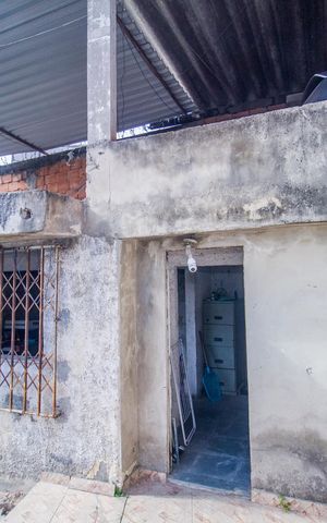 Casa à venda com 1100m², 4 quartos e 2 vagas Casa à venda com 1100m², 4 quartos e 2 vagasÁrea externa