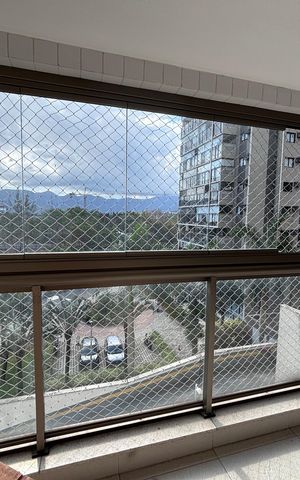 Apartamento à venda com 83m², 3 quartos e 2 vagas Apartamento à venda com 83m², 3 quartos e 2 vagasVaranda