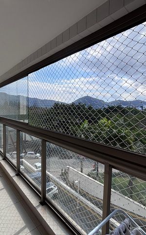 Apartamento à venda com 83m², 3 quartos e 2 vagas Apartamento à venda com 83m², 3 quartos e 2 vagasVaranda