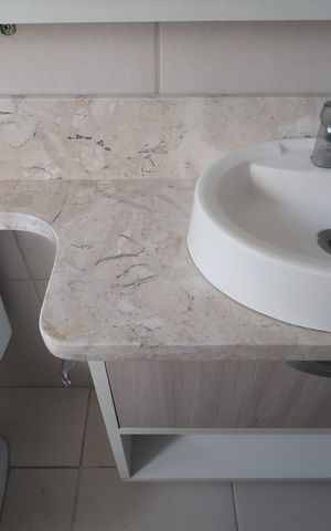 Apartamento à venda com 68m², 2 quartos e 1 vagaBanheiro suíte 