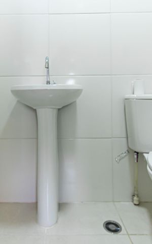 Apartamento para alugar com 25m², 1 quarto e sem vaga Apartamento para alugar com 25m², 1 quarto e sem vagaBanheiro da Suíte