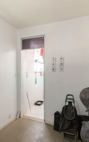 Apartamento à venda com 103m², 2 quartos e sem vagaQuarto de Serviço