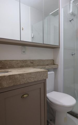 Apartamento para alugar com 67m², 2 quartos e 1 vaga Apartamento para alugar com 67m², 2 quartos e 1 vagaBanheiro da Suíte