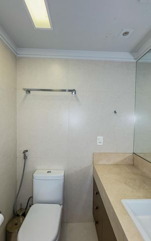 Apartamento para alugar com 105m², 2 quartos e 2 vagasBanheiro da Suíte 1