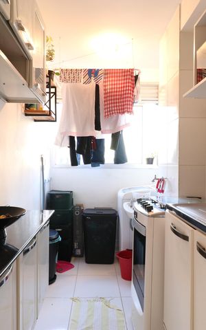 Apartamento à venda com 44m², 2 quartos e sem vagaCozinha e Área de Serviço