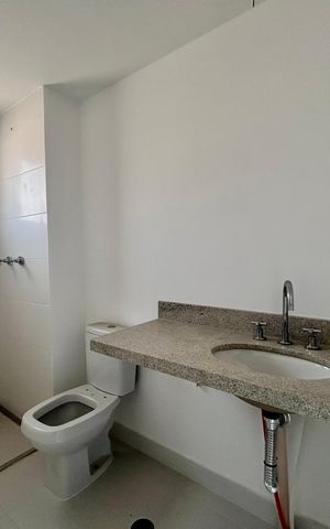 Apartamento à venda com 130m², 3 quartos e 2 vagas Apartamento à venda com 130m², 3 quartos e 2 vagasBanheiro do Quarto 3