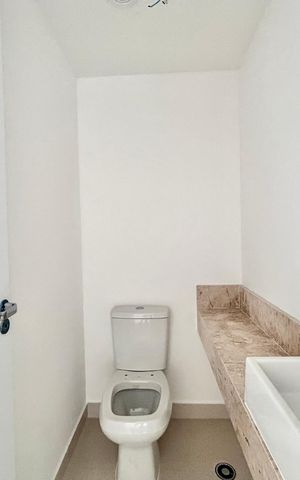 Apartamento à venda com 130m², 3 quartos e 2 vagas Apartamento à venda com 130m², 3 quartos e 2 vagasLavabo