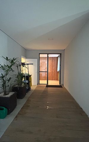 Apartamento à venda com 130m², 3 quartos e 2 vagas Apartamento à venda com 130m², 3 quartos e 2 vagasÁrea comum