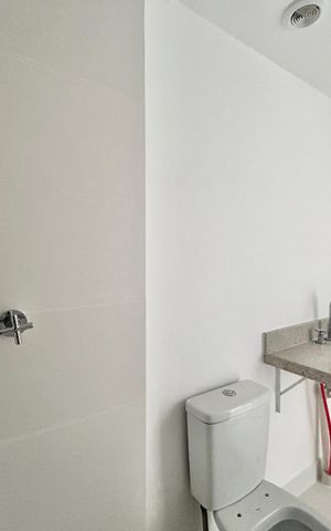 Apartamento à venda com 130m², 3 quartos e 2 vagas Apartamento à venda com 130m², 3 quartos e 2 vagasBanheiro do Quarto 1