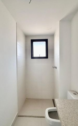 Apartamento à venda com 130m², 3 quartos e 2 vagas Apartamento à venda com 130m², 3 quartos e 2 vagasBanheiro do Quarto 3