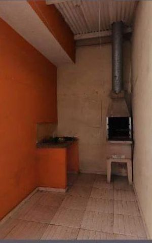 Casa à venda com 127m², 2 quartos e 2 vagas
