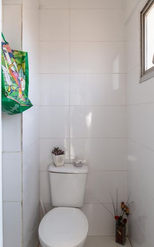 Apartamento para alugar com 80m², 2 quartos e 1 vagaÁrea de Serviço - banheiro 