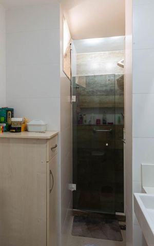 Apartamento à venda com 57m², 4 quartos e 1 vagaBanheiro 2
