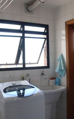 Apartamento à venda com 120m², 3 quartos e 2 vagasÁrea de Serviço