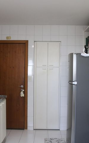 Apartamento à venda com 120m², 3 quartos e 2 vagasCozinha