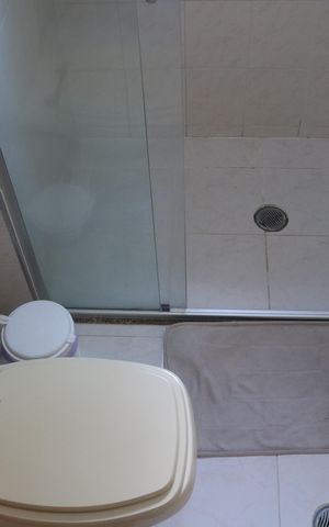 Apartamento à venda com 120m², 3 quartos e 2 vagasBanheiro 1