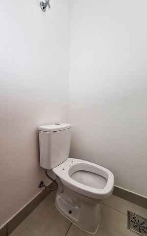 Apartamento à venda com 82m², 2 quartos e 1 vaga Apartamento à venda com 82m², 2 quartos e 1 vagaLavabo