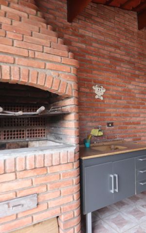 Casa à venda com 149m², 3 quartos e 2 vagasChurrasqueira