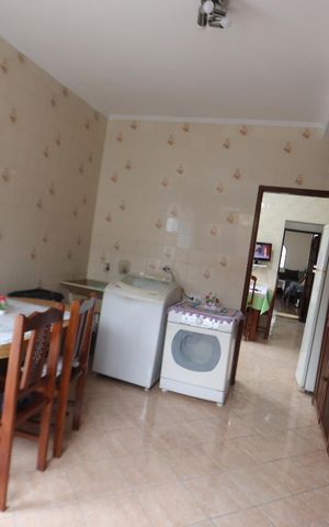 Casa à venda com 149m², 3 quartos e 2 vagasCopa e Lavanderia