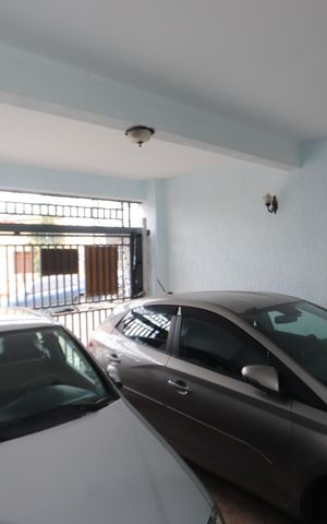Casa à venda com 149m², 3 quartos e 2 vagasGaragem