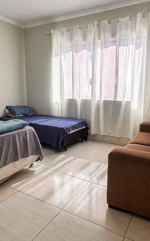 Casa para alugar com 608m², 5 quartos e 2 vagas