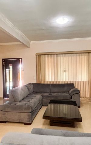 Casa para alugar com 608m², 5 quartos e 2 vagas