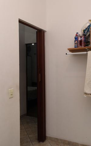 Casa de condomínio à venda com 106m², 2 quartos e 2 vagasBanheiro