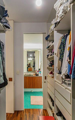 Apartamento para alugar com 127m², 2 quartos e 2 vagas Apartamento para alugar com 127m², 2 quartos e 2 vagasSuite 01 - Closet