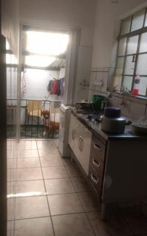 Casa à venda com 277m², 2 quartos e 1 vaga