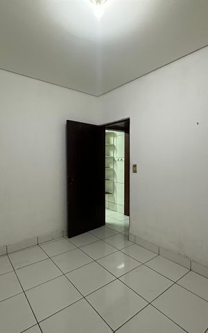 Casa para alugar com 150m², 3 quartos e sem vaga Casa para alugar com 150m², 3 quartos e sem vagaQuarto 1