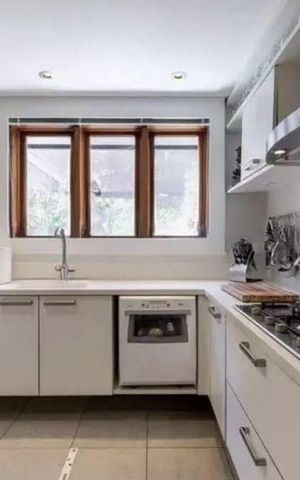 Casa à venda com 650m², 4 quartos e 10 vagas