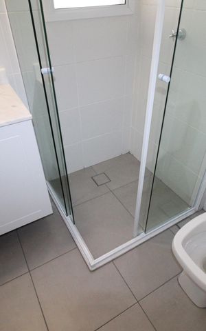 Apartamento para alugar com 72m², 2 quartos e 2 vagasBanheiro