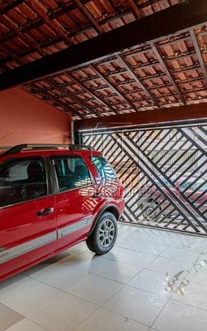 Casa à venda com 125m², 3 quartos e 2 vagas