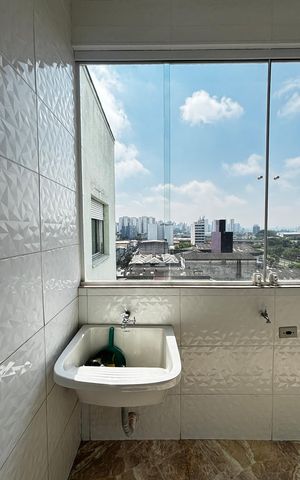 Apartamento à venda com 130m², 3 quartos e sem vaga Apartamento à venda com 130m², 3 quartos e sem vagaÁrea de Serviço