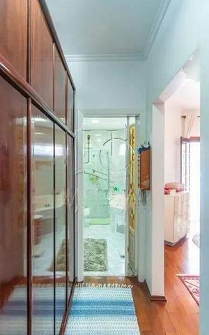 Casa à venda com 181m², 3 quartos e 2 vagas