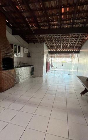 Casa à venda com 280m², 4 quartos e 2 vagas